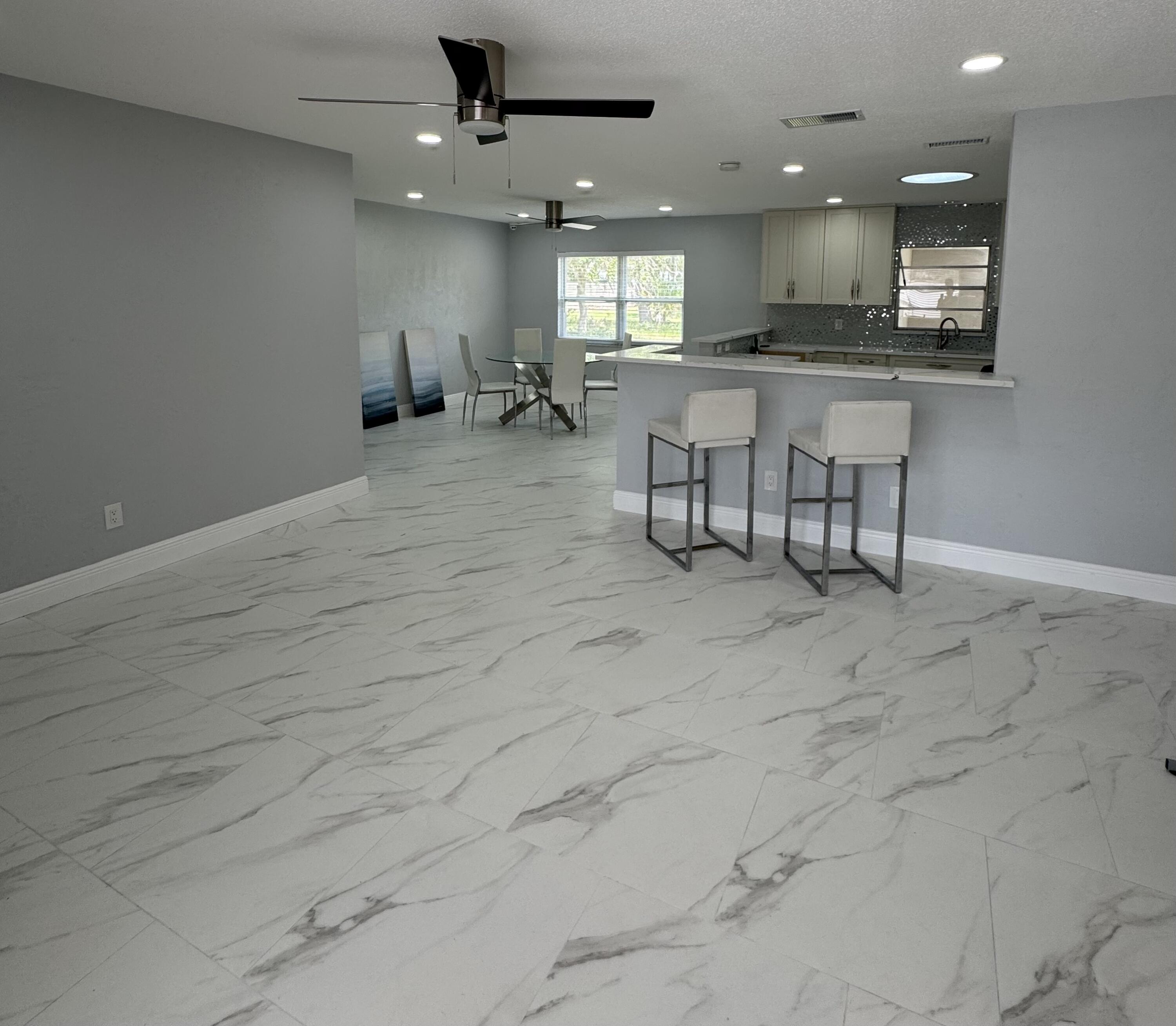 747 Taylor Road Port Orange, FL 32127 - Photo 3 of 21 IMG_9201