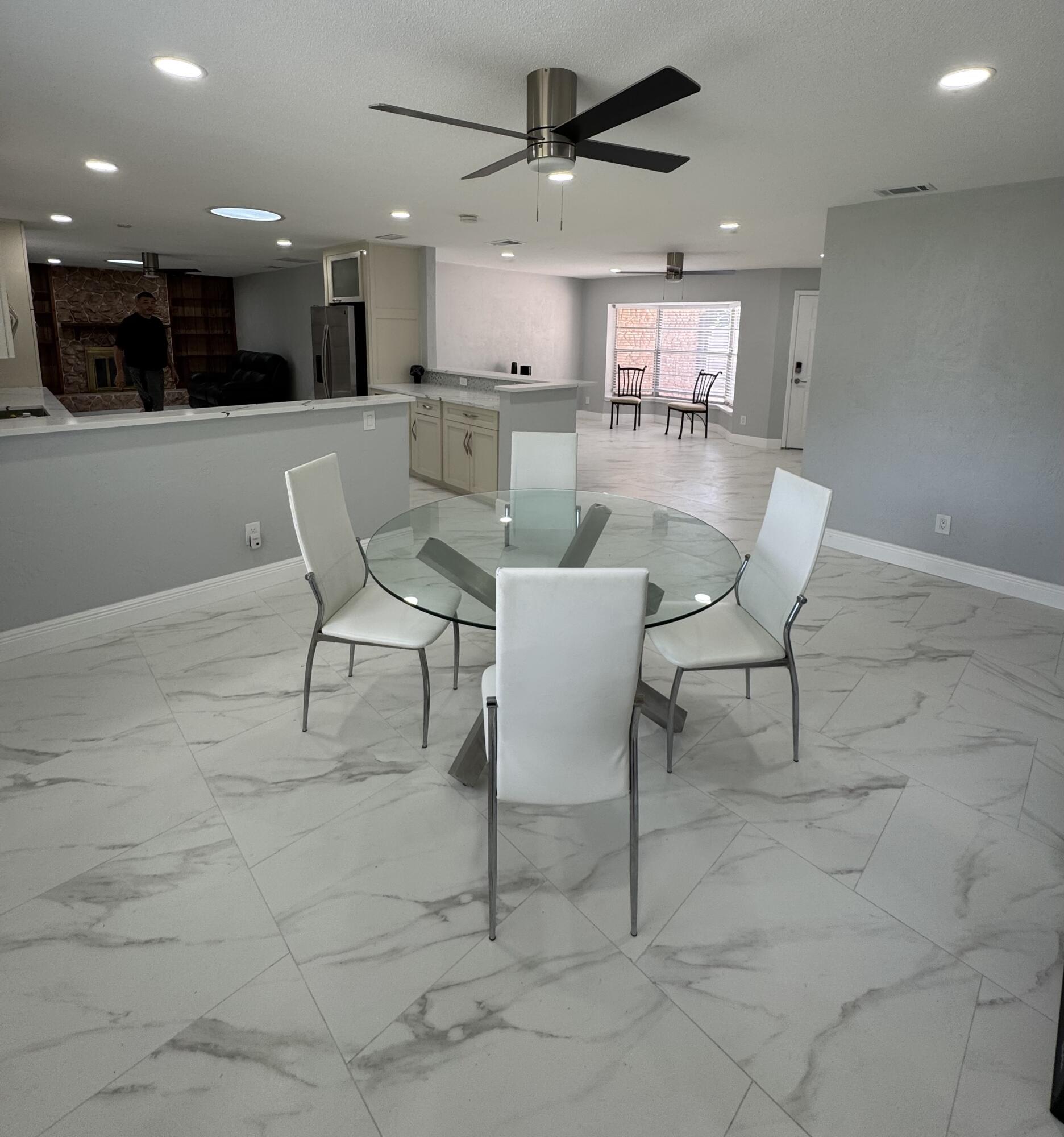 747 Taylor Road Port Orange, FL 32127 - Photo 4 of 21 IMG_9198