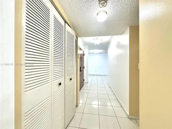 $2,350 | 5900 Southwest 127th Avenue, Unit 3113, Miami, FL 33183