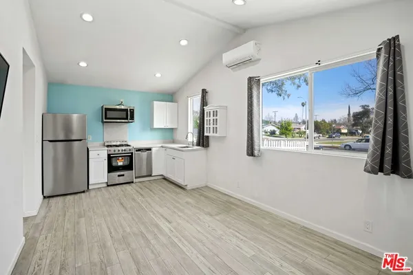 $1,850 | 6723 Sheltondale Avenue, West Hills, CA 91307