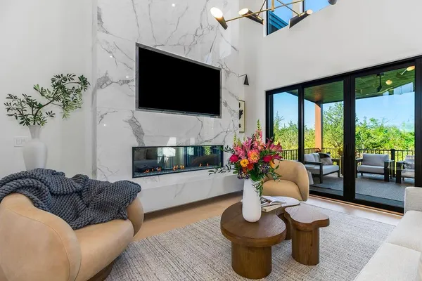 $2,100,000 | 11532 South Hollis Lane, Olathe, KS 66061