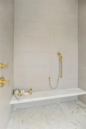 $2,100,000 | 11532 South Hollis Lane, Olathe, KS 66061