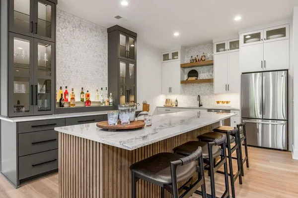 $2,100,000 | 11532 South Hollis Lane, Olathe, KS 66061