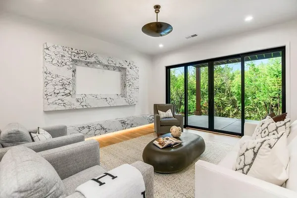 $2,100,000 | 11532 South Hollis Lane, Olathe, KS 66061