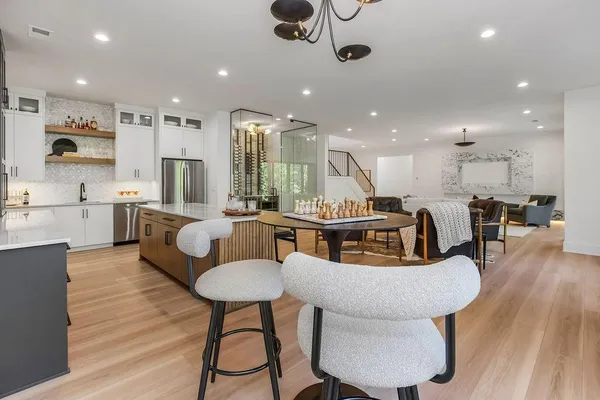 $2,100,000 | 11532 South Hollis Lane, Olathe, KS 66061