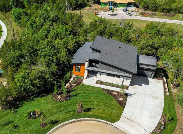 $2,100,000 | 11532 South Hollis Lane, Olathe, KS 66061