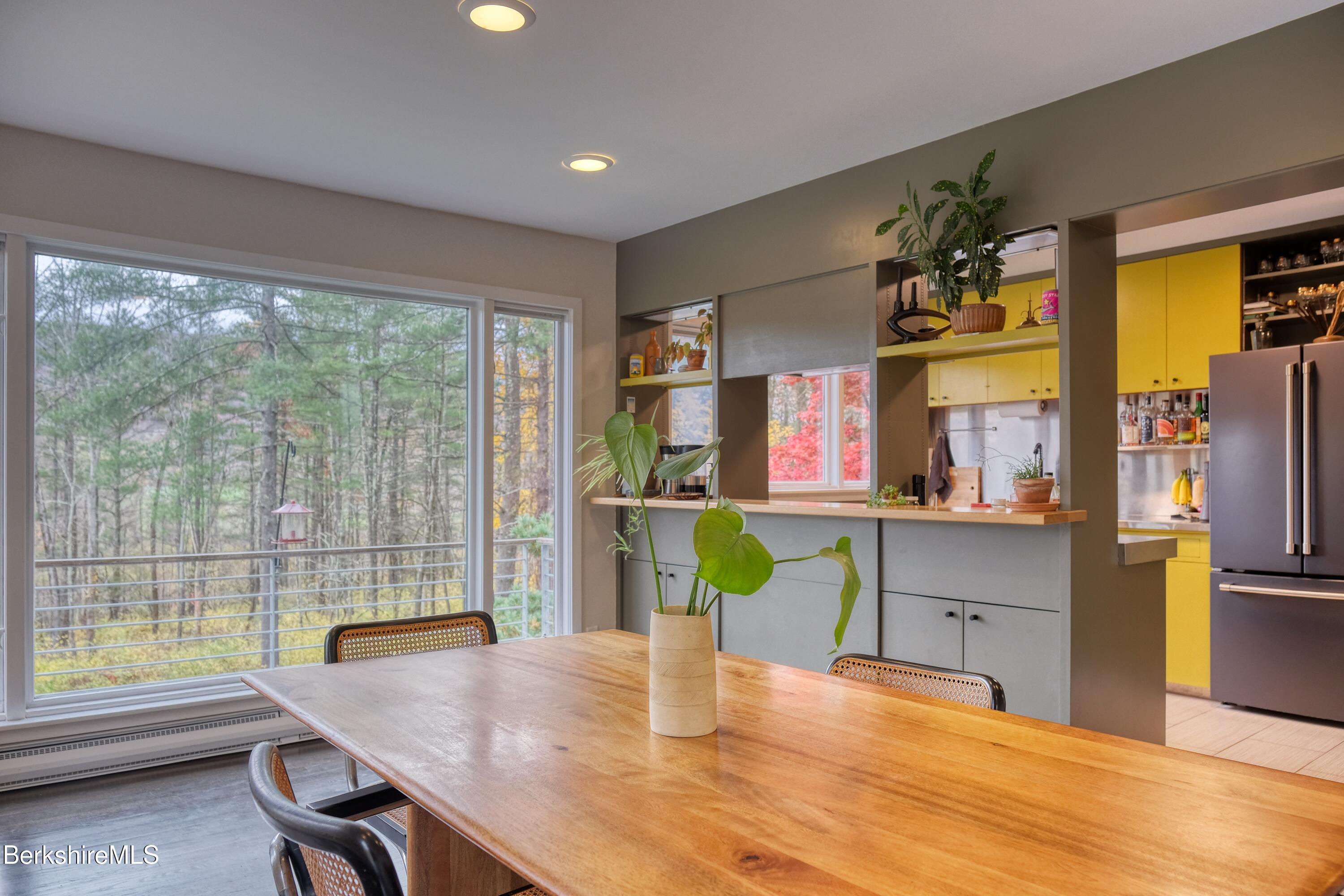 300 Syndicate Road Williamstown, MA 01267 - Photo 16 of 46 DSCF2589