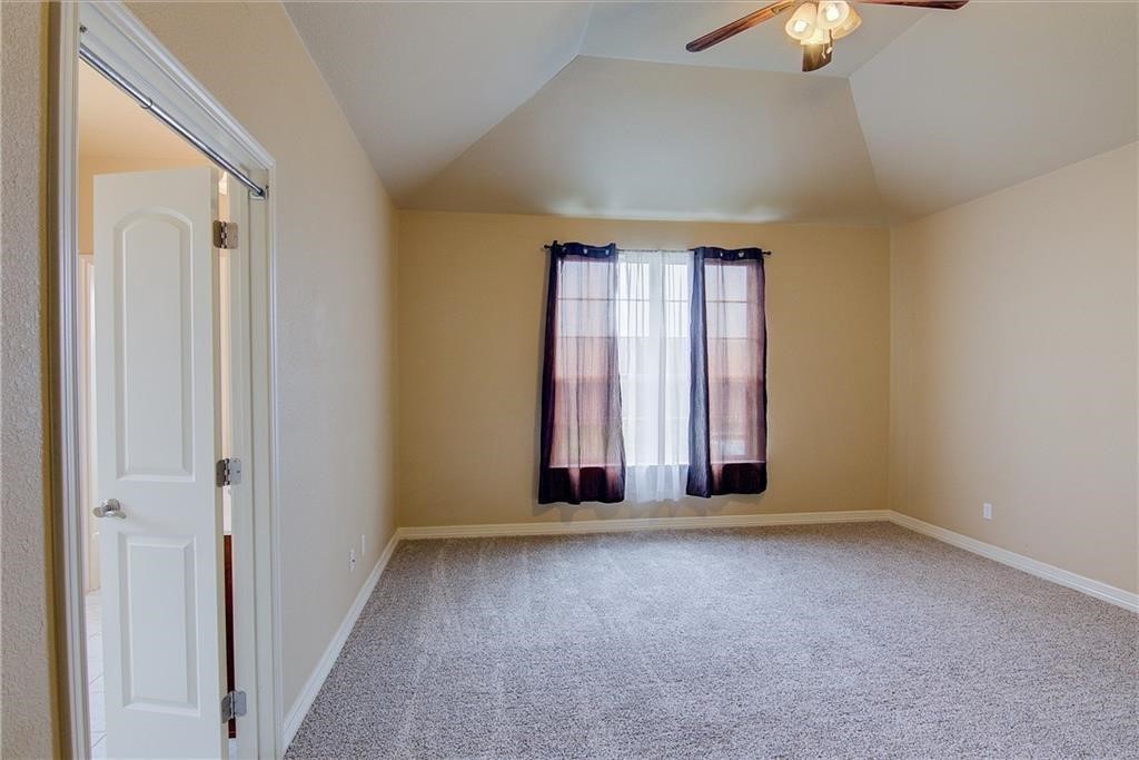 221 Geode Lane Jarrell, TX 76537 - Photo 8 of 18