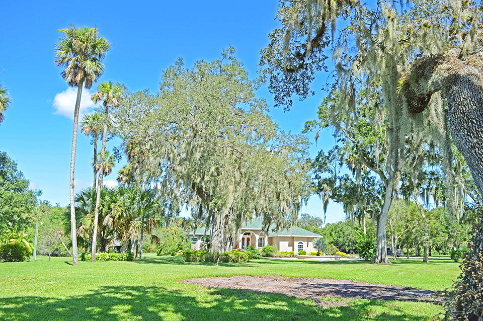11298 Muller Road Fort Pierce, FL 34945 - Photo 75 of 85 DSC_0625