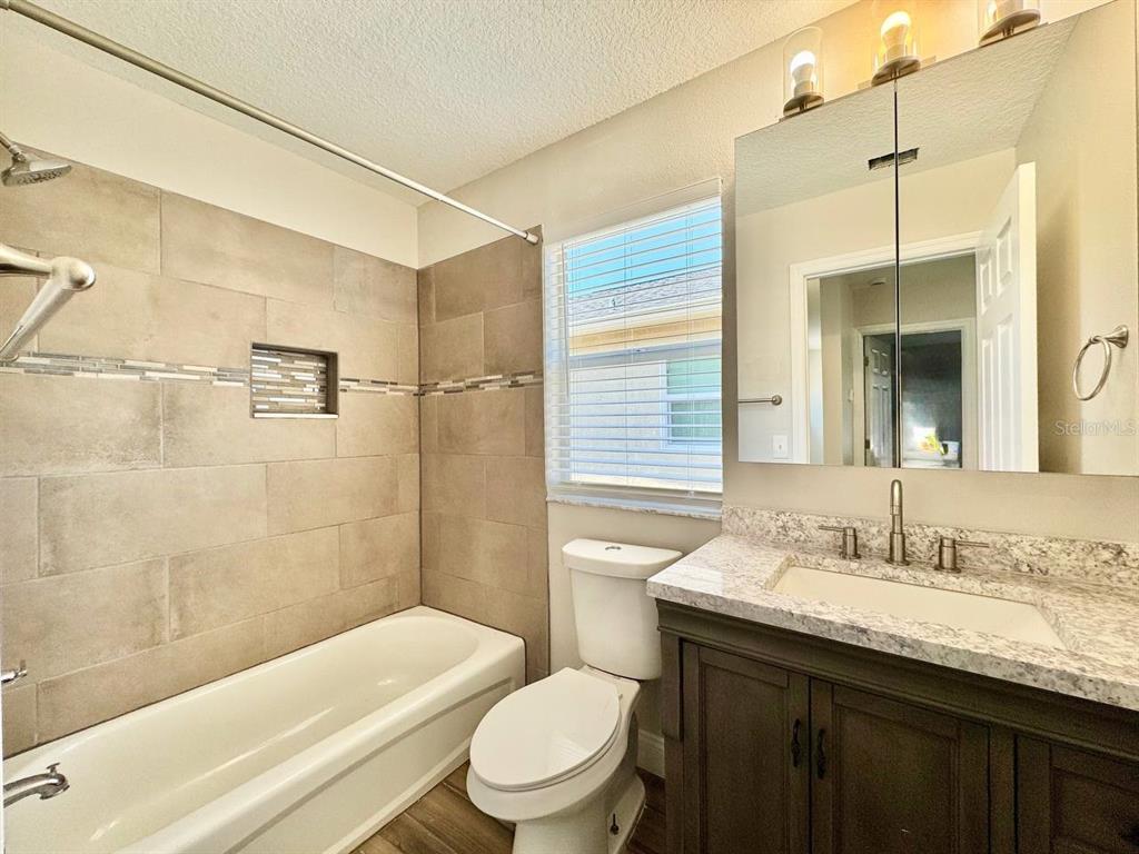 13014 Fennway Ridge Drive Riverview, FL 33579 - Photo 20 of 35