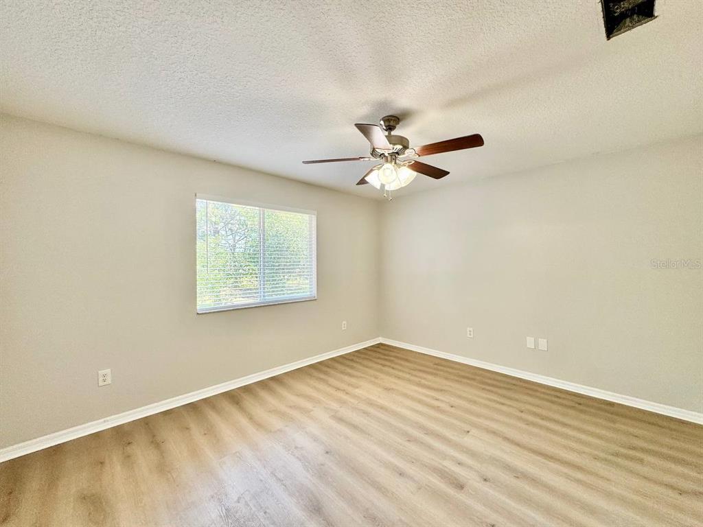13014 Fennway Ridge Drive Riverview, FL 33579 - Photo 25 of 35