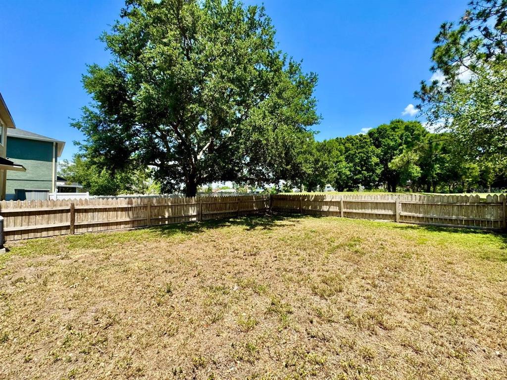 13014 Fennway Ridge Drive Riverview, FL 33579 - Photo 33 of 35