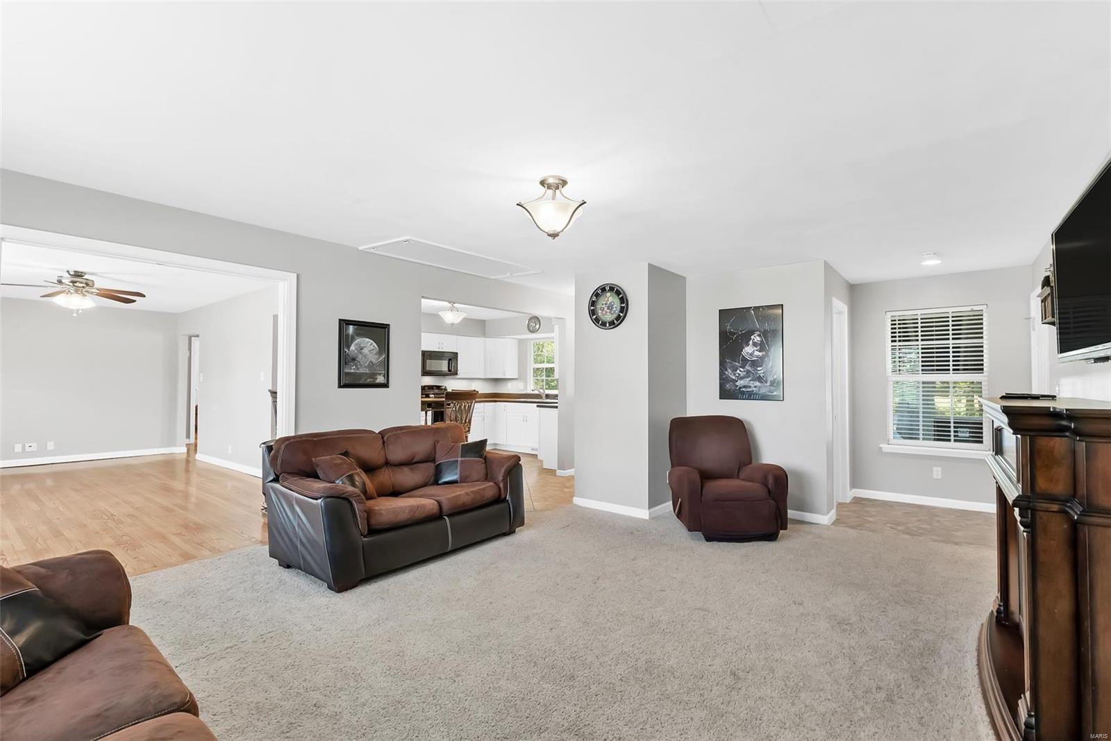1160 Mueller Road St. Paul, MO 63366 - Photo 16 of 34 Gallery Image 16