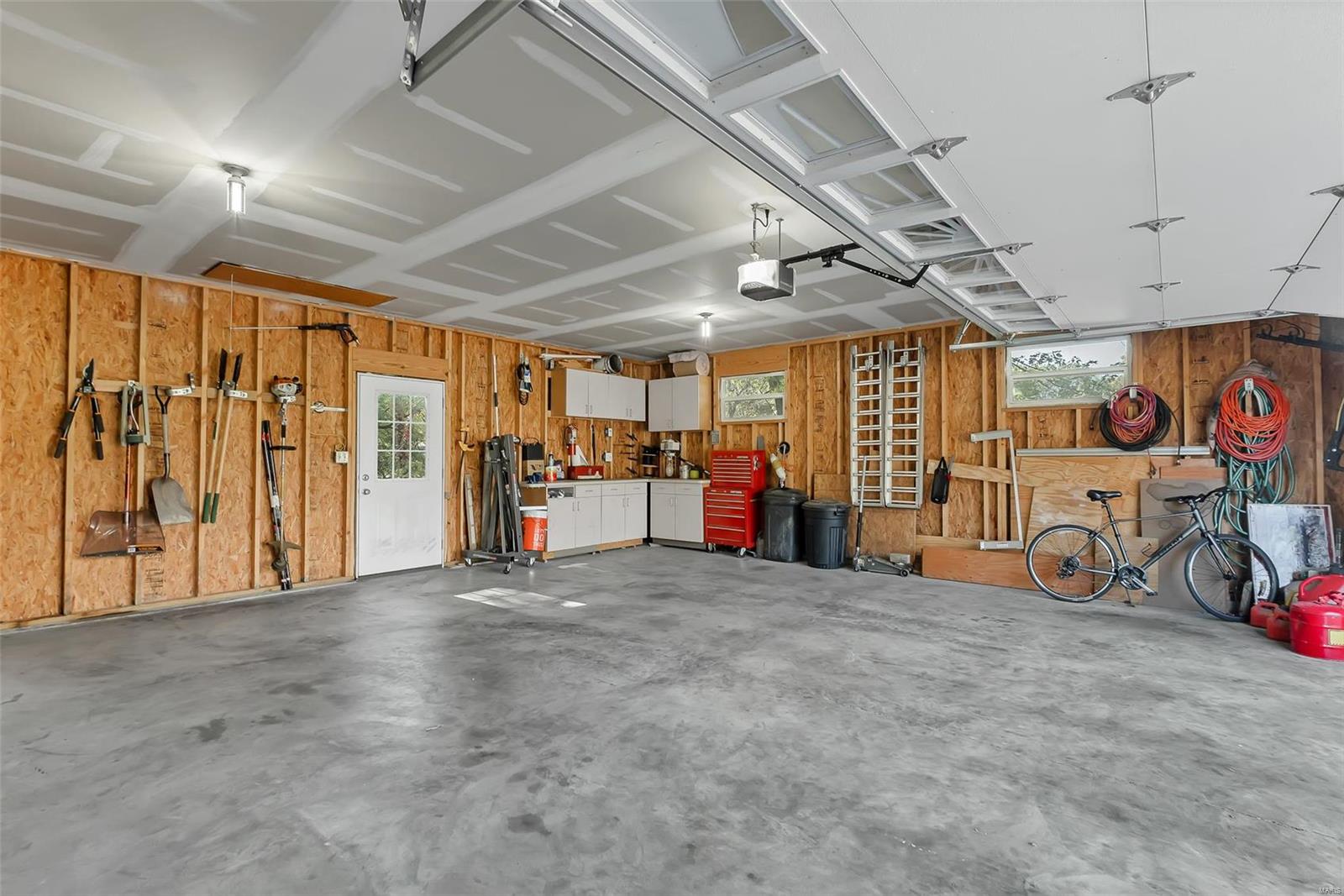 1160 Mueller Road St. Paul, MO 63366 - Photo 31 of 34 Gallery Image 31