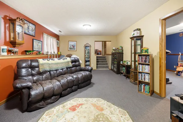 $2,989,000 | 2435 50th Avenue, Elk Mound, WI 54739