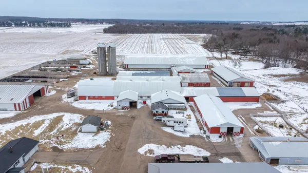 $2,989,000 | 2435 50th Avenue, Elk Mound, WI 54739