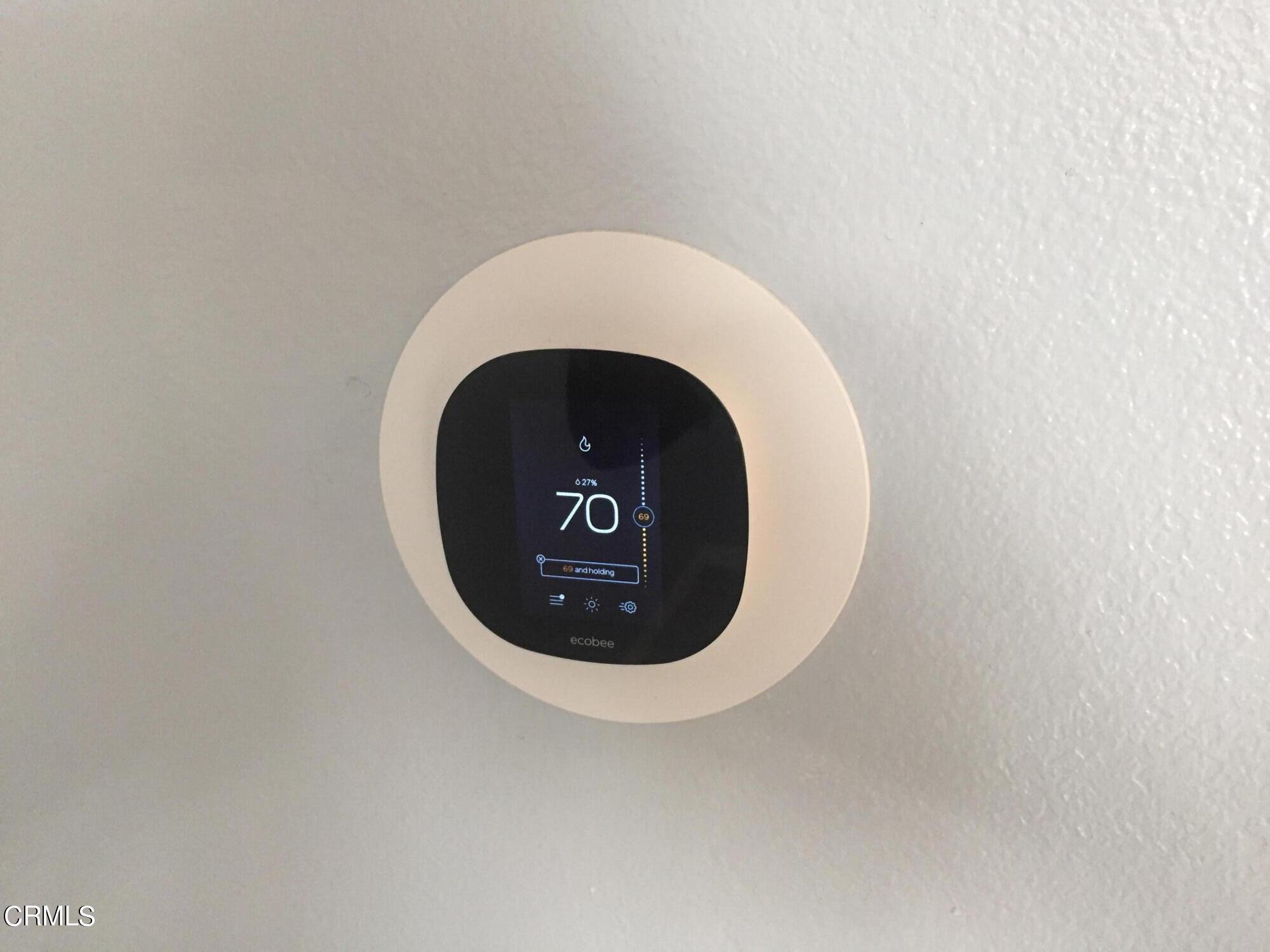 3454 Olds Road Oxnard, CA 93033 - Photo 31 of 41 Thermostat