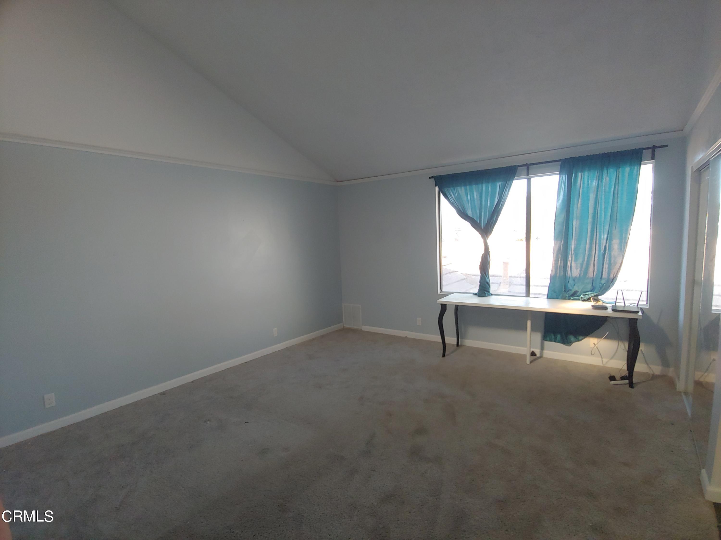 3454 Olds Road Oxnard, CA 93033 - Photo 32 of 41 Master Bedroom