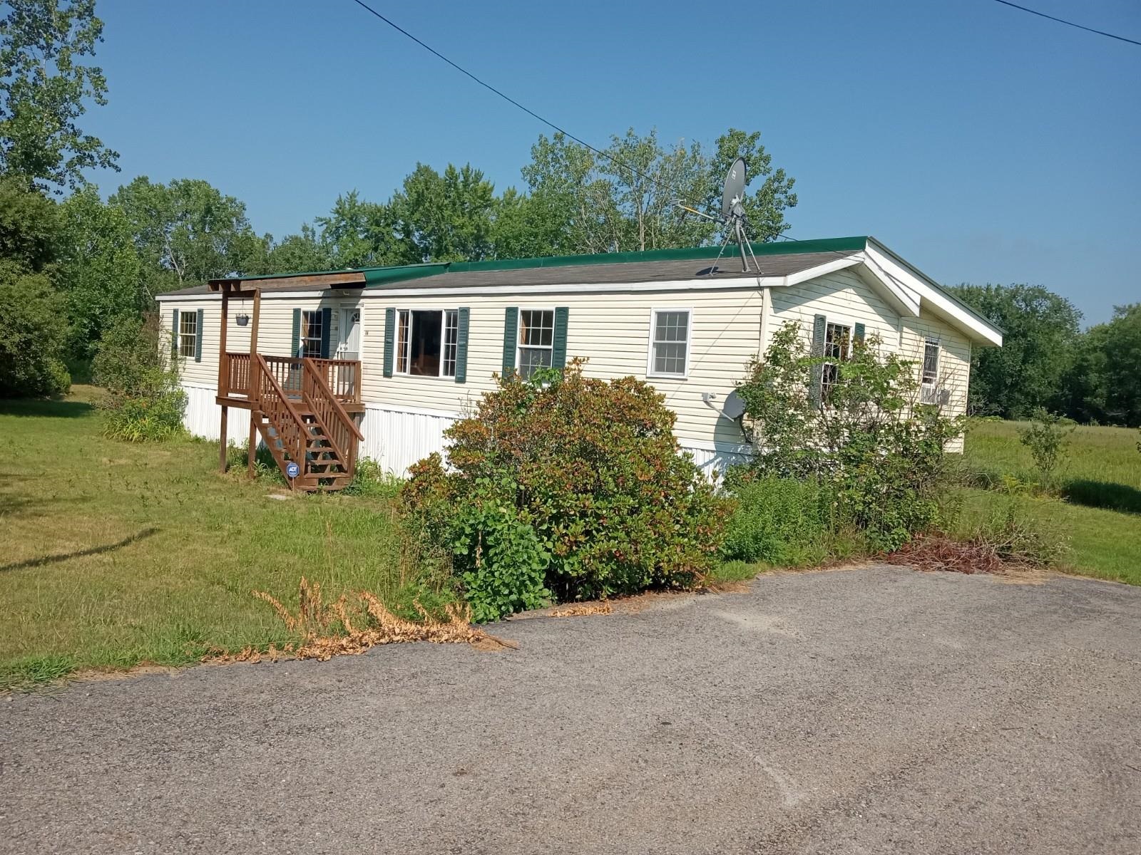 19 Back Ashuelot Road Winchester, NH 03441 - Photo 2 of 29