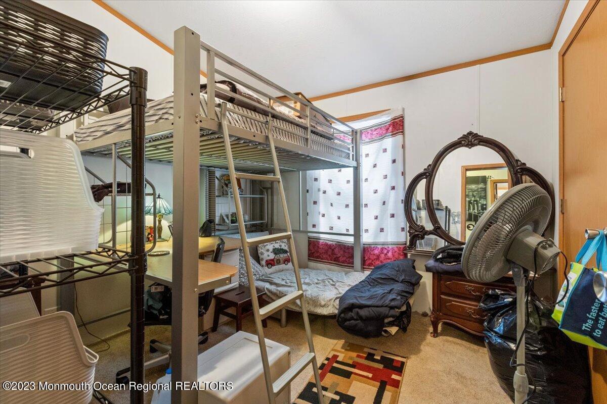 20 Roberts Road Toms River, NJ 08755 - Photo 14 of 17 a view of a room with gym equipment