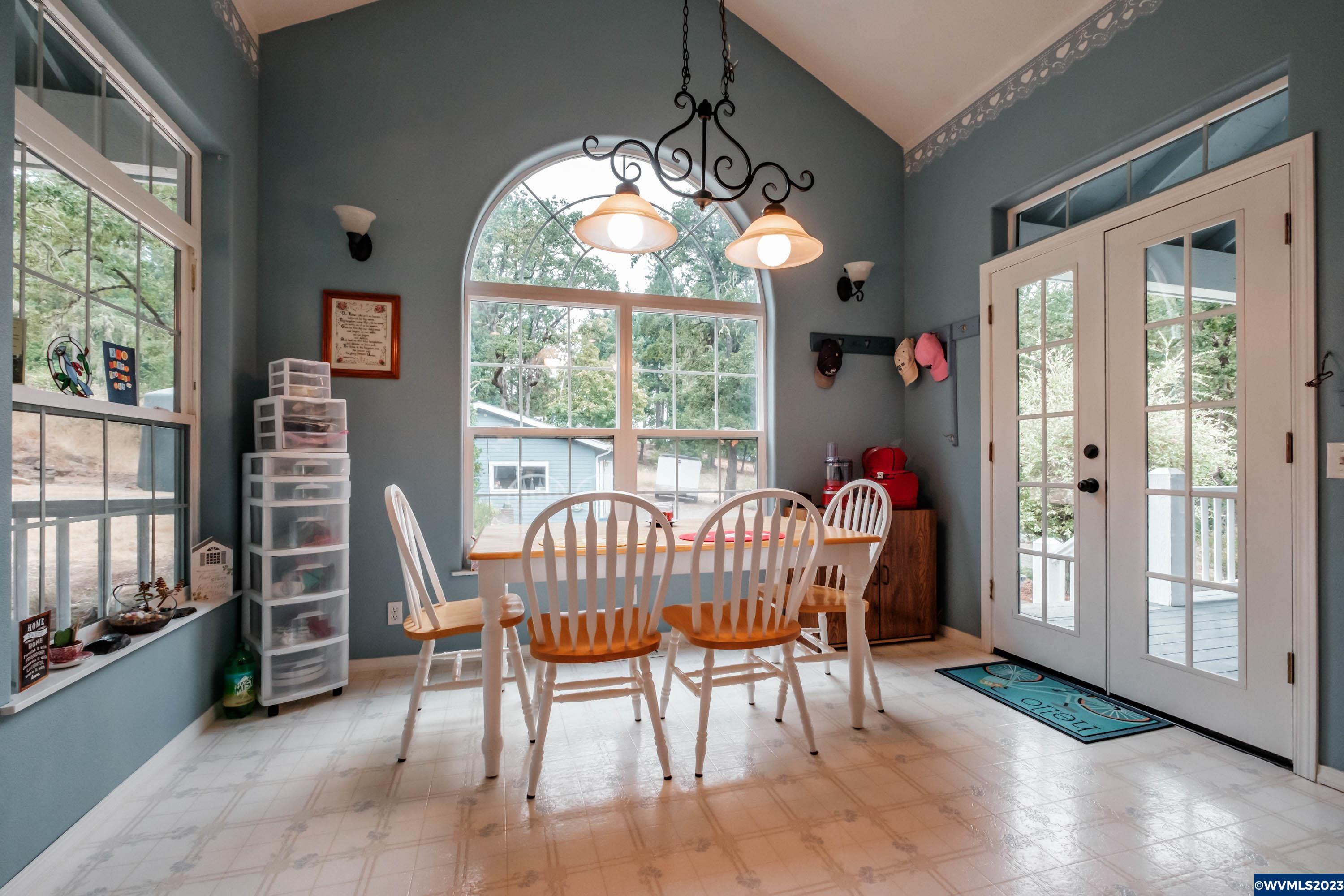 30906 Pineway Road Lebanon, OR 97355 - Photo 12 of 40 Gallery Image 12