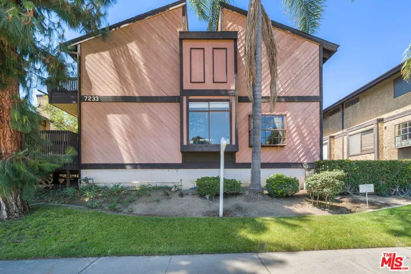 $599,000 | 7233 Comstock Avenue, Unit A, Whittier, CA 90602