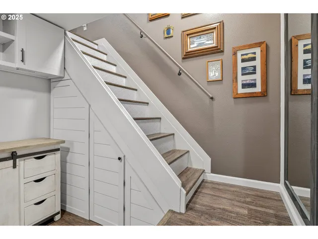 $675,000 | 17006 Northeast 182nd Avenue, Brush Prairie, WA 98606