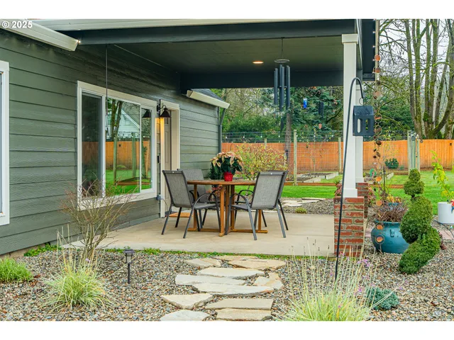 $675,000 | 17006 Northeast 182nd Avenue, Brush Prairie, WA 98606