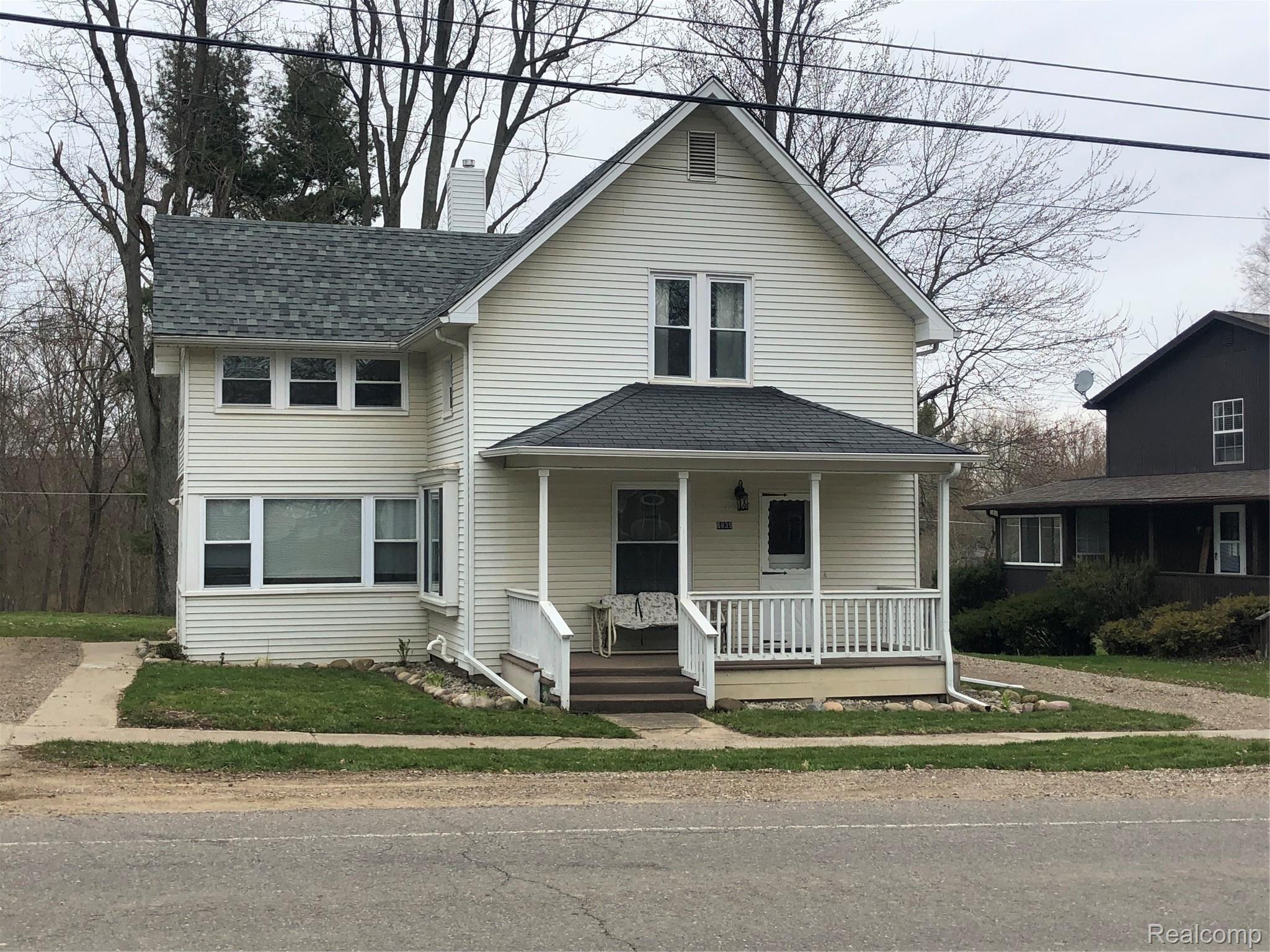 6839 Jefferson Road North Branch, MI 48461 - Photo 1 of 16 IMG_3425.jpg