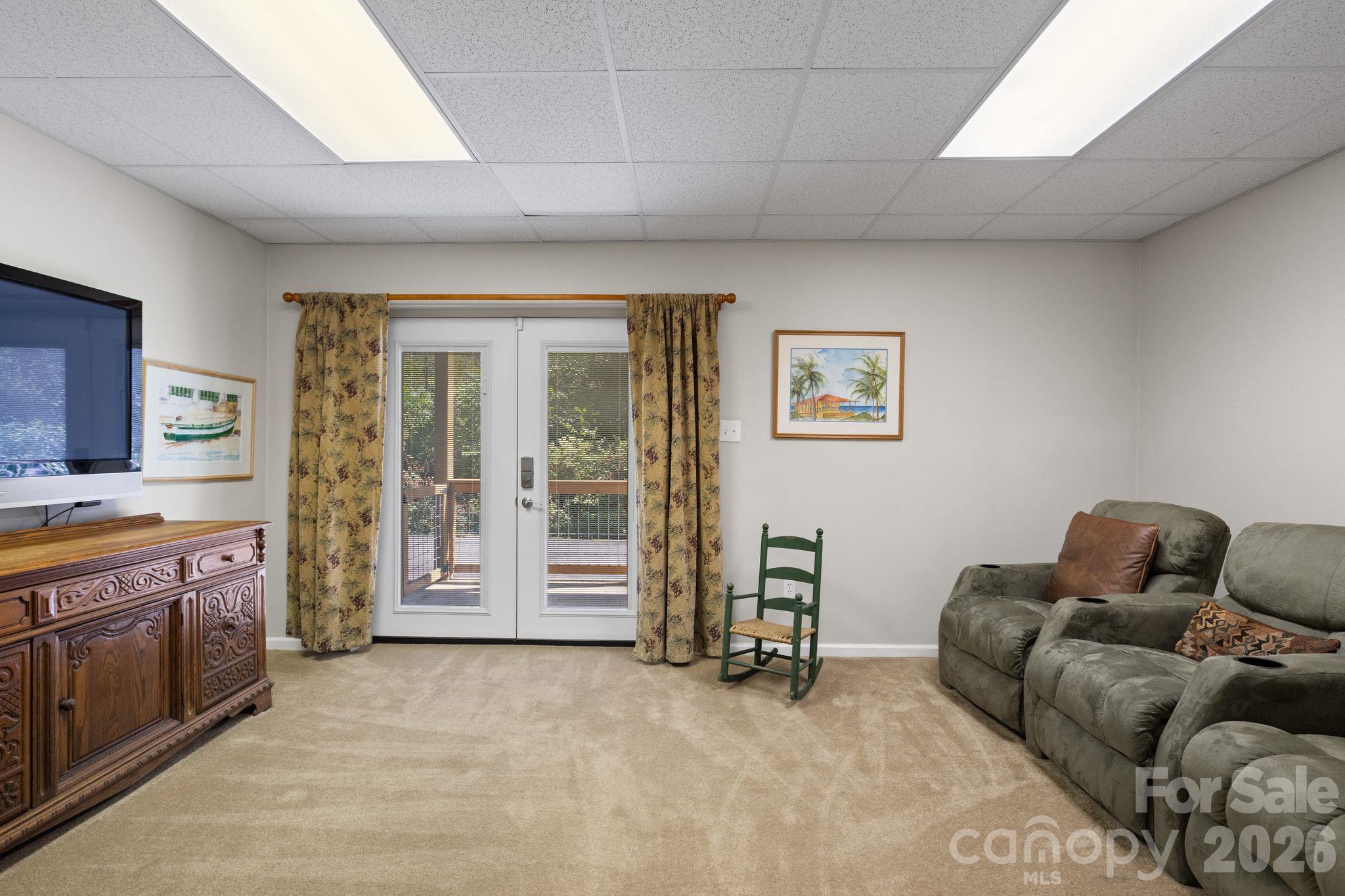 74 Ridgeline Road Clyde, NC 28721 - Photo 26 of 36 Gallery Image 26