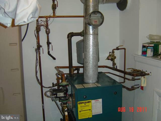 755 Manor Road Camp Hill, PA 17011 - Photo 22 of 25 Gallery Image 22