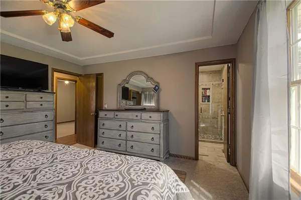 $310,000 | 58 Lakeview Drive, Lexington, MO 64067