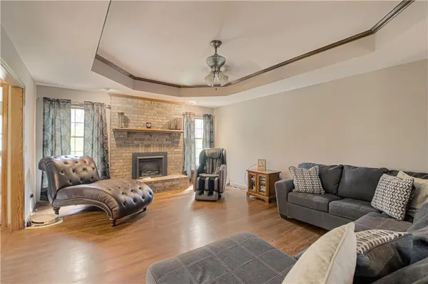 $310,000 | 58 Lakeview Drive, Lexington, MO 64067