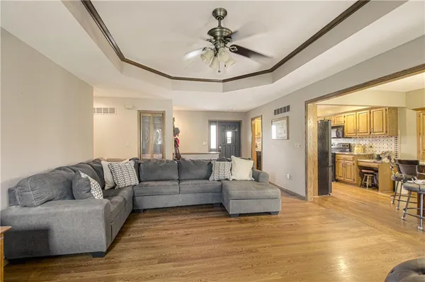 $310,000 | 58 Lakeview Drive, Lexington, MO 64067