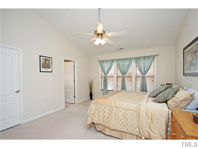 3913 Patriot Ridge Court Raleigh, NC 27610 - Photo 8 of 14 Gallery Image 8