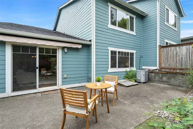 $500,000 | 3467 Simmons Mill Court Southwest, Unit B, Olympia, WA 98512