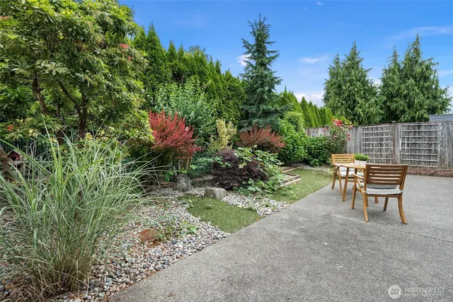 $500,000 | 3467 Simmons Mill Court Southwest, Unit B, Olympia, WA 98512