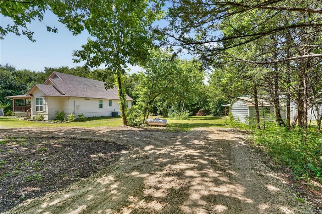 1188 Tribble Road Sherman, TX 75090 - Photo 3 of 30
