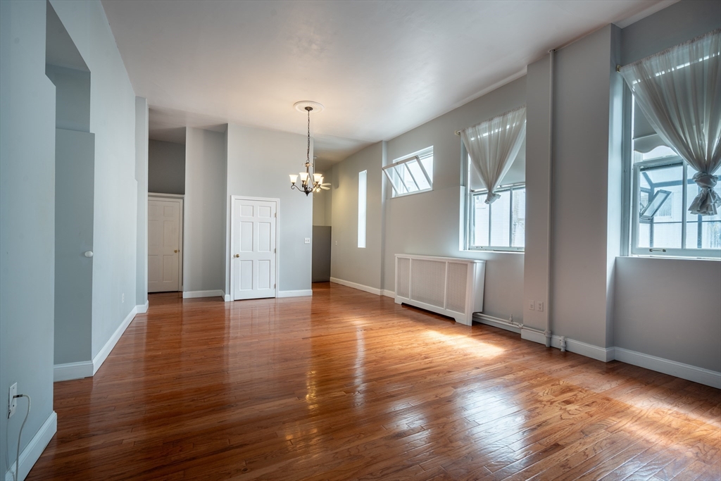16 Balmoral Street, Unit 422 Andover, MA 01810 - Photo 18 of 34