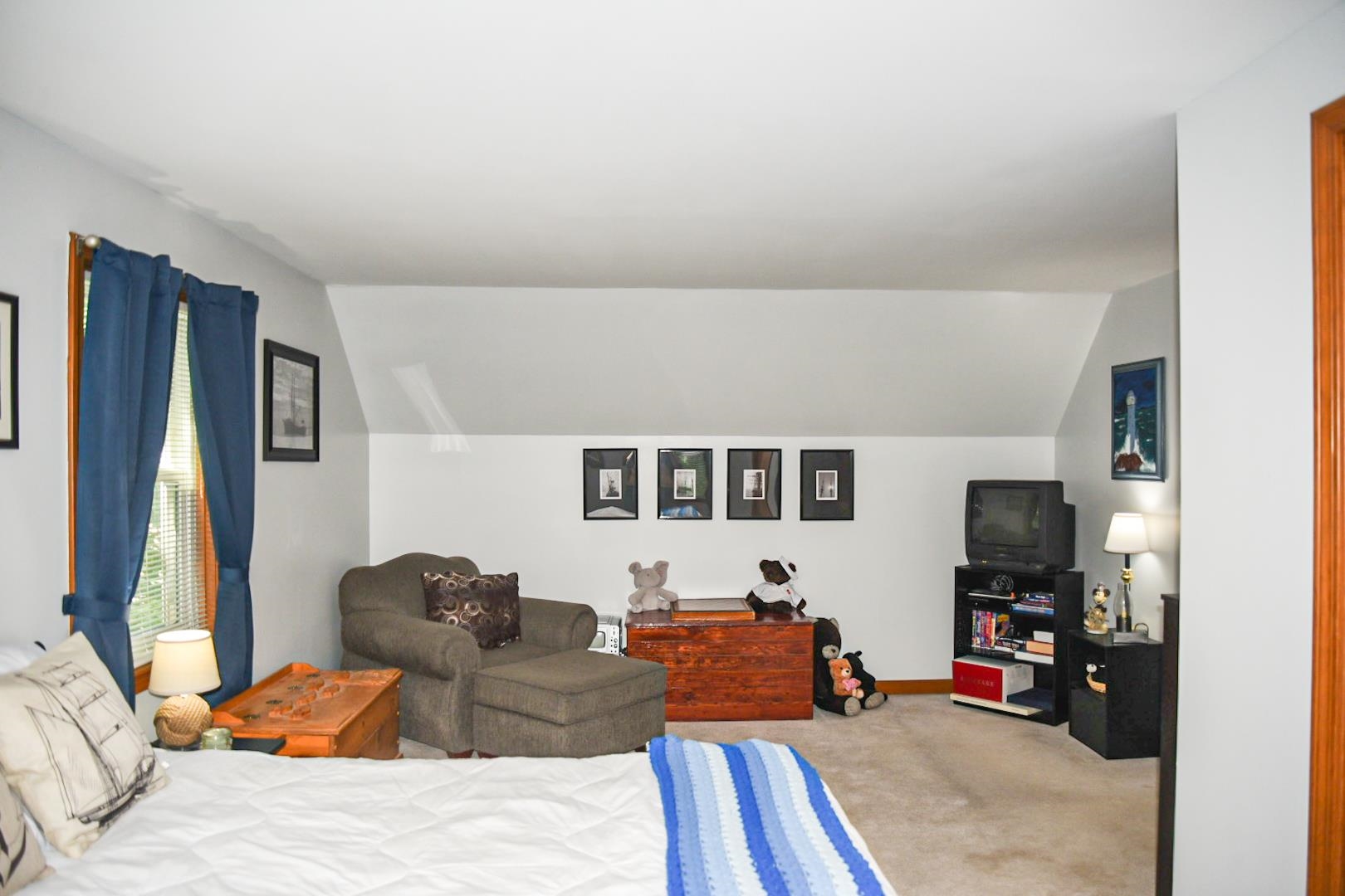 22 Edgewood Street Milford, NH 03055 - Photo 51 of 60