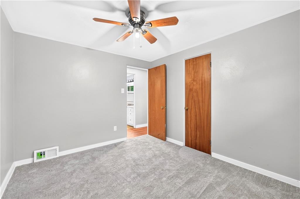 12 Corbett Avenue Irwin, PA 15642 - Photo 17 of 28