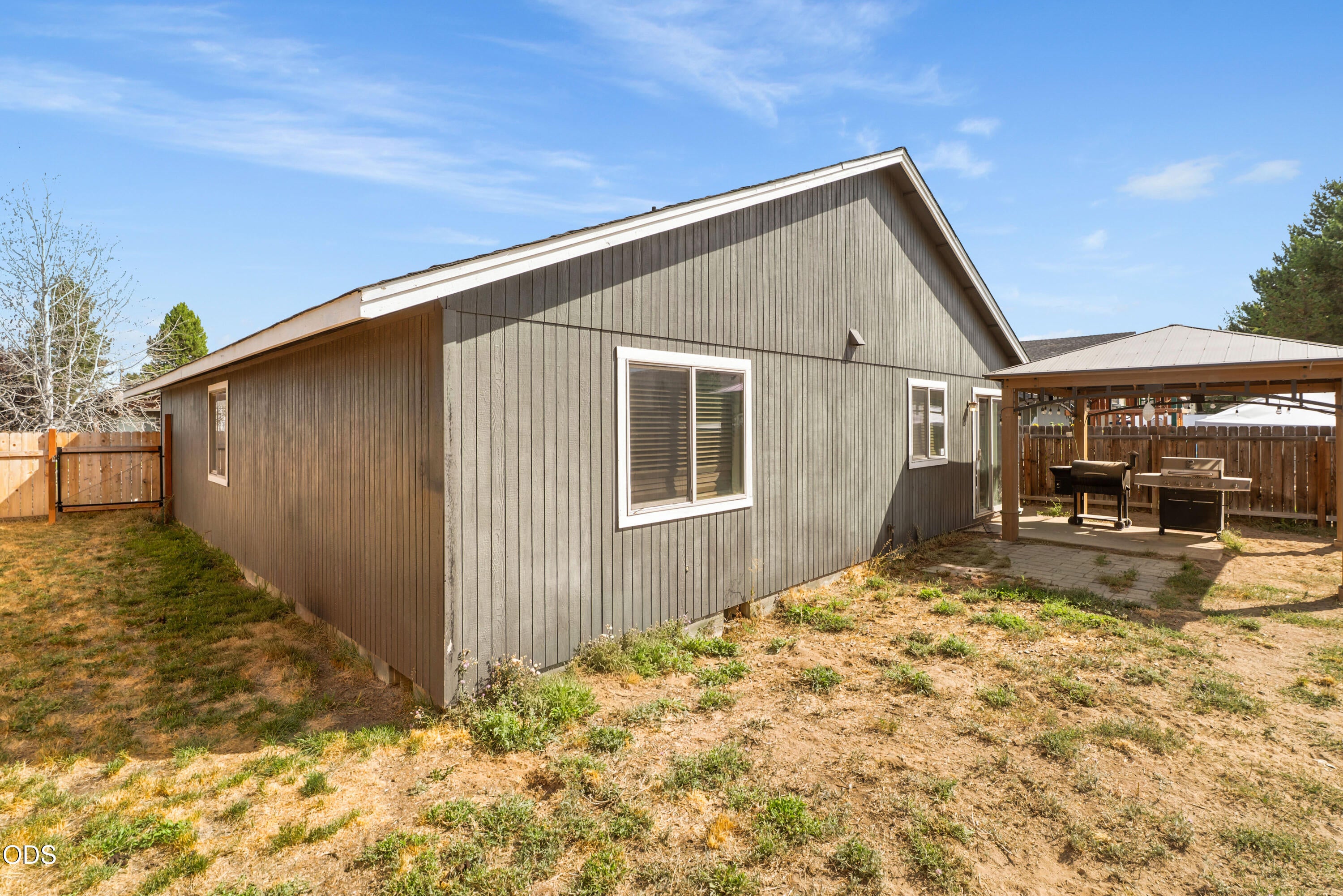 16423 Riley Drive La Pine, OR 97739 - Photo 3 of 24 Gallery Image 3