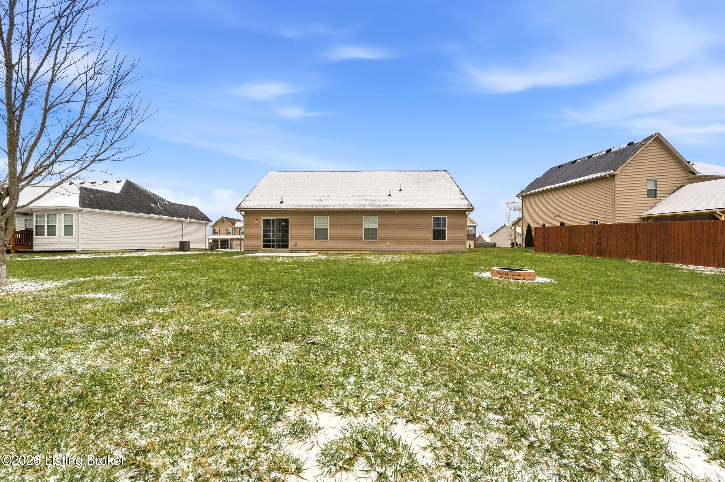 524 Golden Wing Road Mount Washington, KY 40047 - Photo 36 of 42 524goldenwing_louisvillerealestatemedia_