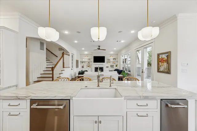 $1,399,000 | 4318 Phil Street, Bellaire, TX 77401