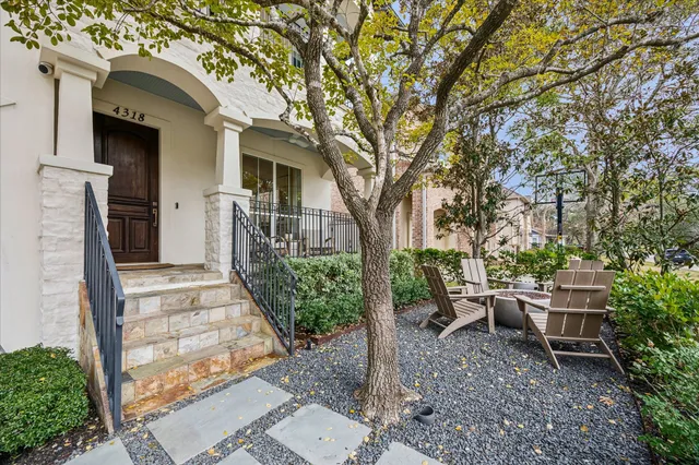 $1,399,000 | 4318 Phil Street, Bellaire, TX 77401