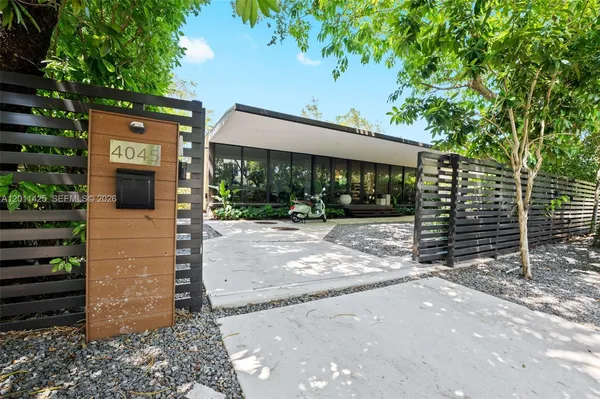 $20,000 | 4045 Bonita Avenue, Miami, FL 33133