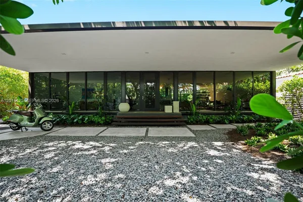 $20,000 | 4045 Bonita Avenue, Miami, FL 33133