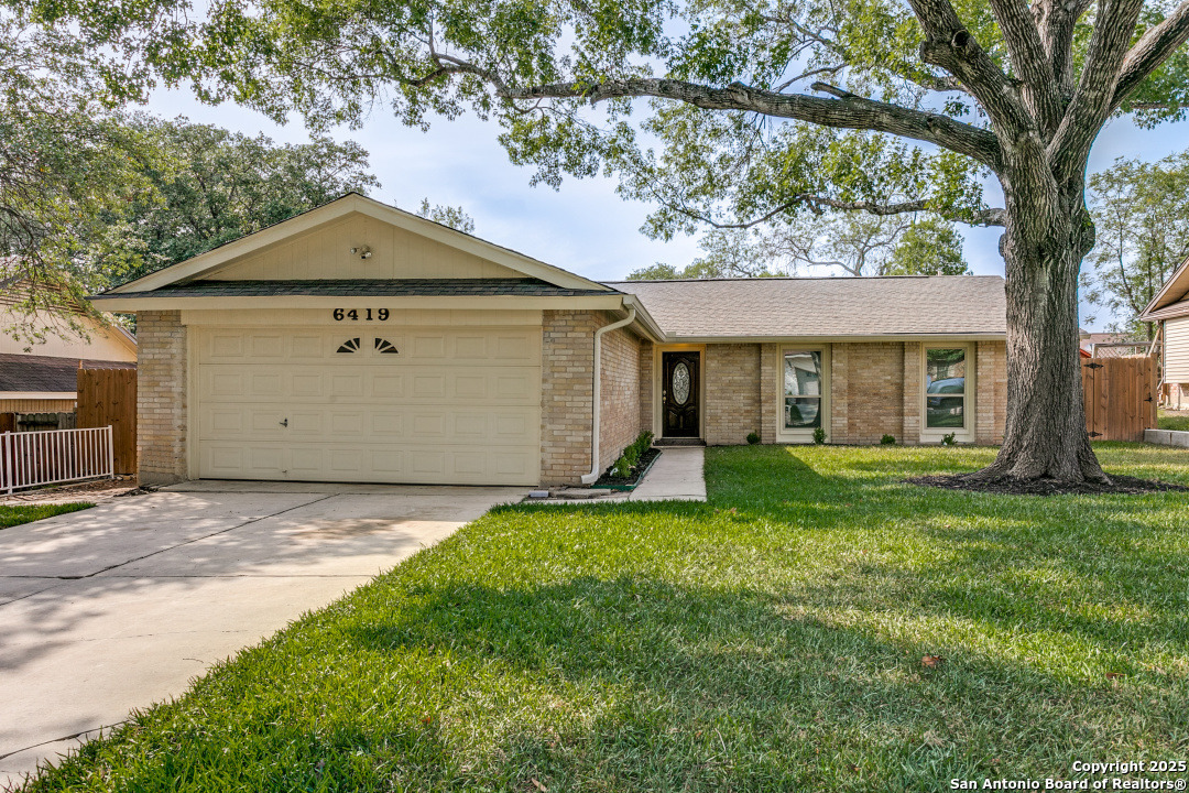 6419 Ridge Tree Drive San Antonio, TX 78233 - Photo 12 of 30