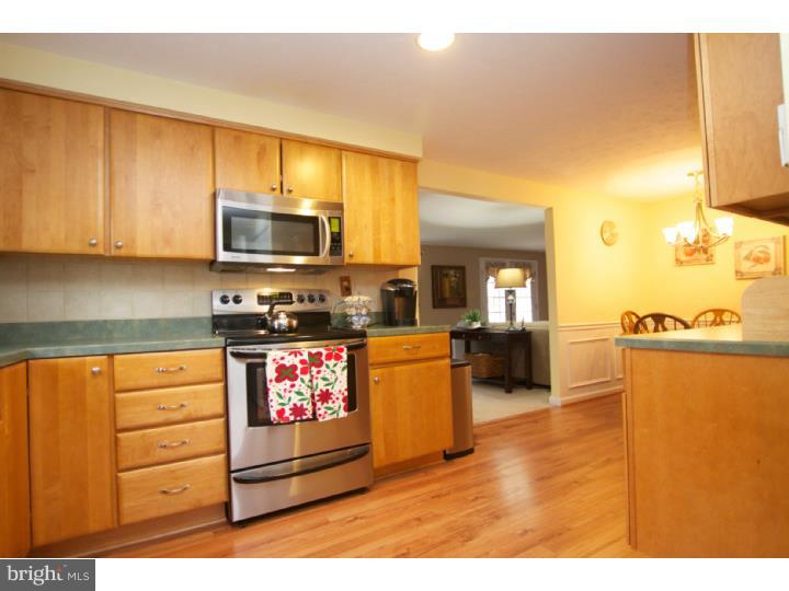 19 Raleigh Lane Evesham, NJ 08053 - Photo 6 of 24 Kitchen