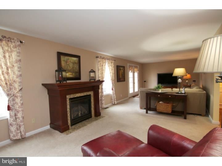 19 Raleigh Lane Evesham, NJ 08053 - Photo 9 of 24 Family Room